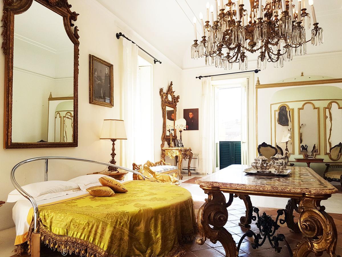 Residenza Vanvitelli โตรเปอา ภายนอก รูปภาพ